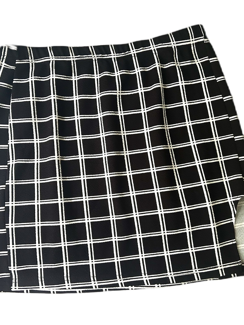 SHEIN Black and White Grid Mini Skirt